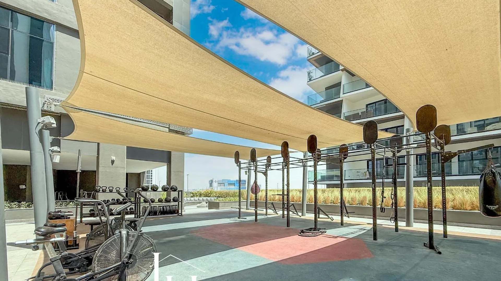 Lux The Northside Studio Dubai Apartment