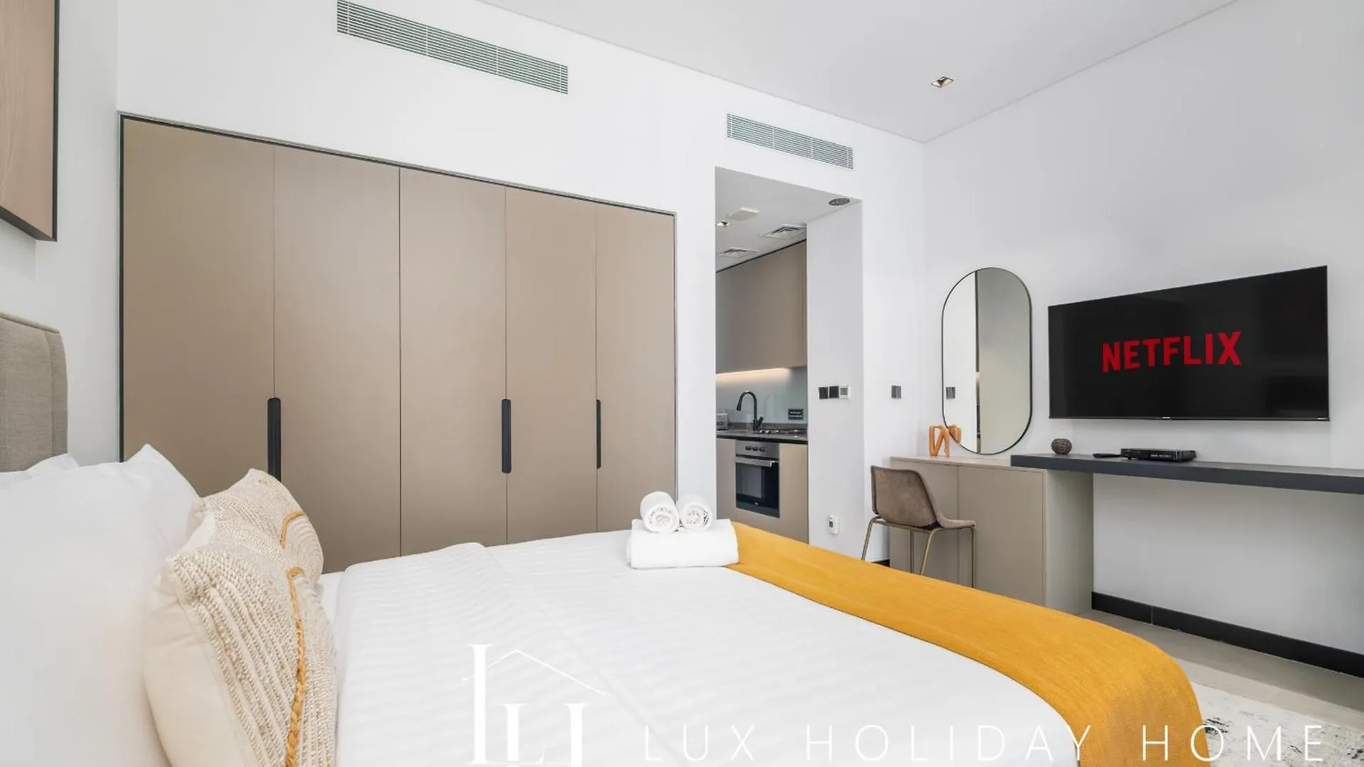 Lux The Northside Studio Dubai United Arab Emirates